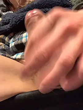 Senzuri kun online show from December 2024 02:26:02 PM