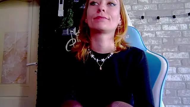 karo123421 online show from March 2025 03:02:02 PM