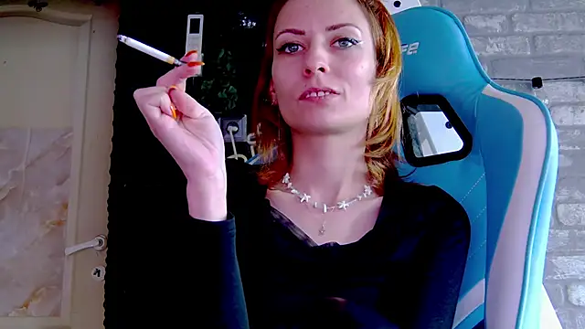 karo123421 online show from March 2025 02:43:02 PM