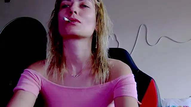 Snapshot of karo123421 chatting on November 2025 11:22:01 AM karo123421 online show from November 2025 11:22:01 AM