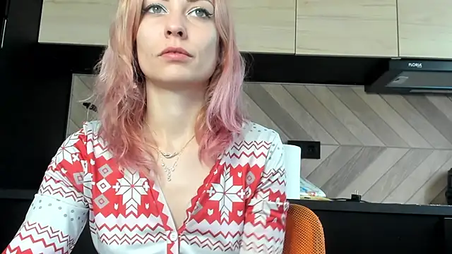 Snapshot of karo123421 chatting on December 2025 07:50:01 AM karo123421 online show from December 2025 07:50:01 AM