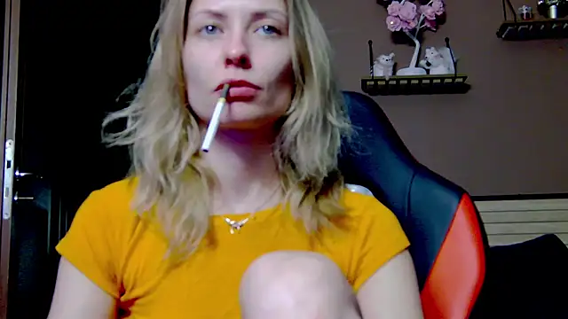 Snapshot of karo123421 chatting on December 2025 09:20:01 PM karo123421 online show from December 2025 09:20:01 PM