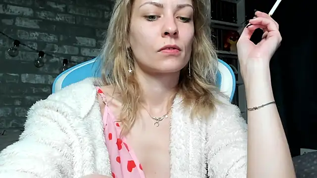 Snapshot of karo123421 chatting on December 2025 08:58:01 PM karo123421 online show from December 2025 08:58:01 PM