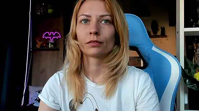 karo123421 online show from March 2026 05:45:02 AM