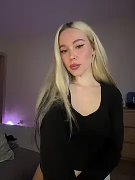 xDinnax online show from May 2026 02:06:01 AM