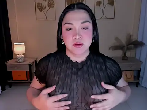 MaxeneCullens online show from December 2025 06:28:01 AM