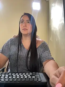 Snapshot of kendall_52 chatting on March 2026 02:45:01 PM kendall 52 online show from March 2026 02:45:01 PM