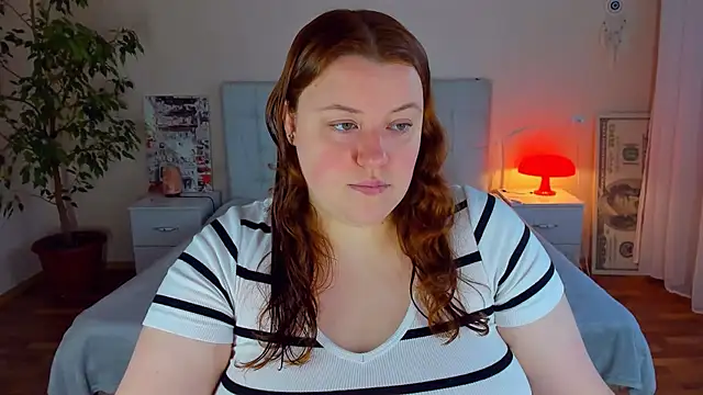 PolinaSalvatore online show from April 2026 03:49:02 PM