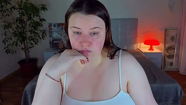 PolinaSalvatore online show from June 2026 07:40:01 PM