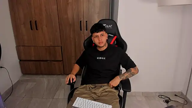 Jake simons online show from October 2025 12:12:02 PM