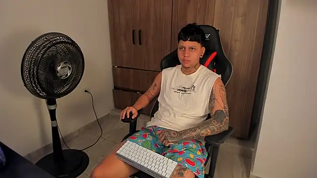 Jake simons online show from March 2026 08:36:01 PM