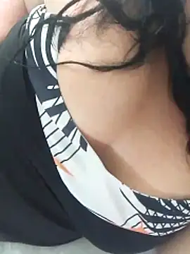 Susylu1 online show from February 2026 07:43:01 PM