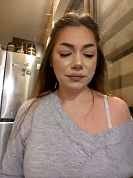 Snapshot of Ella_sweety chatting on January 2025 09:09:02 PM Ella sweety online show from January 2025 09:09:02 PM