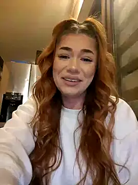 Snapshot of Ella_sweety chatting on February 2025 08:32:01 PM Ella sweety online show from February 2025 08:32:01 PM