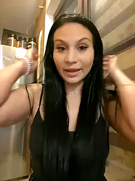 Snapshot of Ella_sweety chatting on March 2025 02:45:01 AM Ella sweety online show from March 2025 02:45:01 AM