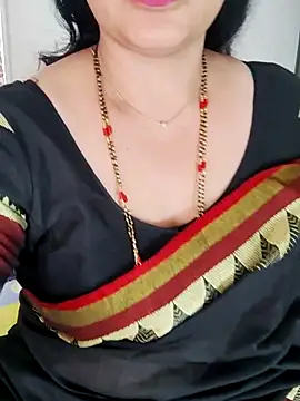 Snapshot of Indian_desi_wife chatting on February 2025 05:55:01 AM Indian desi wife online show from February 2025 05:55:01 AM