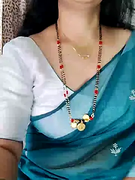 Snapshot of Indian_desi_wife chatting on March 2025 03:13:02 AM Indian desi wife online show from March 2025 03:13:02 AM