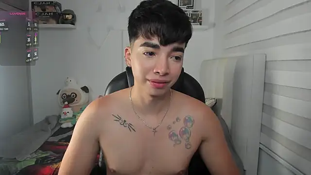 santy7v7 online show from March 2026 01:38:01 PM