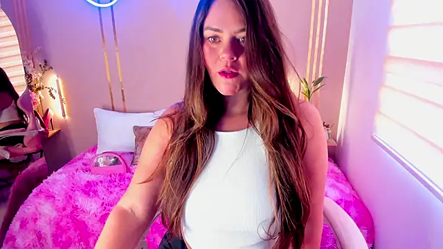 Snapshot of lena_paulxo chatting on June 2026 06:39:02 PM lena paulxo online show from June 2026 06:39:02 PM