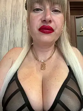Kittenforyou online show from June 2026 12:09:02 PM