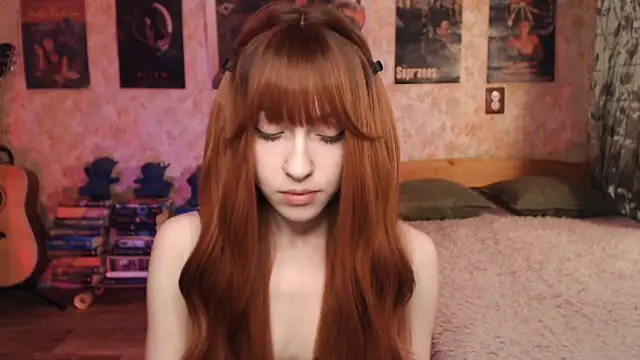 Friendly Ellie online show from September 2025 12:12:02 AM