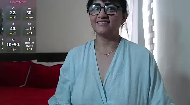 Snapshot of ISABEEL_SOFIA01 chatting on February 2025 07:49:01 PM ISABEEL SOFIA01 online show from February 2025 07:49:01 PM
