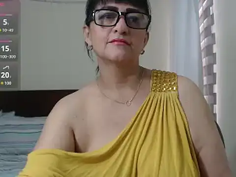 Snapshot of ISABEEL_SOFIA01 chatting on February 2025 02:27:02 PM ISABEEL SOFIA01 online show from February 2025 02:27:02 PM