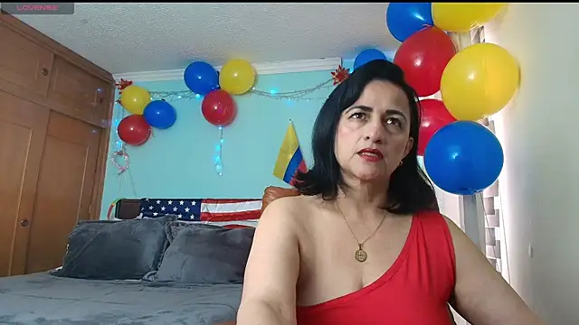 ISABEEL SOFIA01 online show from June 2026 04:31:01 PM
