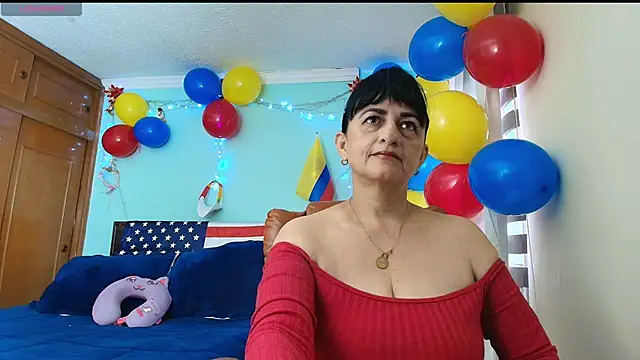 ISABEEL SOFIA01 online show from June 2026 11:57:01 AM