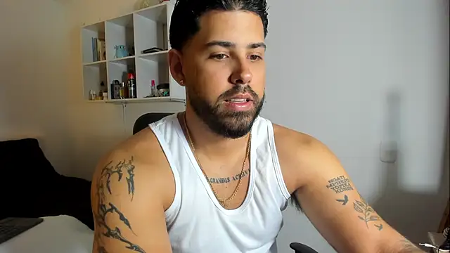 Justyn Torres online show from March 2026 12:01:02 PM