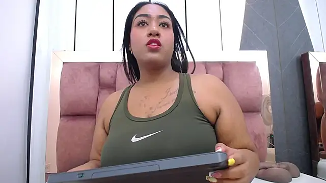 arianna pearl online show from June 2026 01:25:02 PM