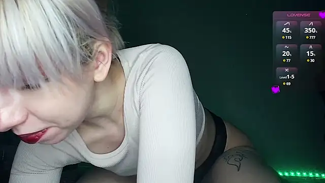 Snapshot of cruellagoth666 chatting on February 2025 03:41:02 PM cruellagoth666 online show from February 2025 03:41:02 PM