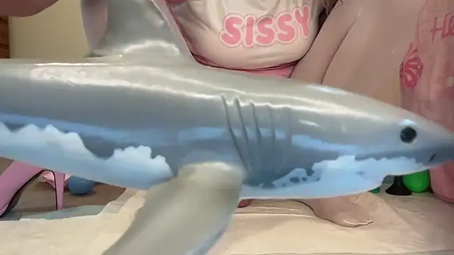 Snapshot of SindySissyShow chatting on April 2026 06:47:01 PM SindySissyShow online show from April 2026 06:47:01 PM