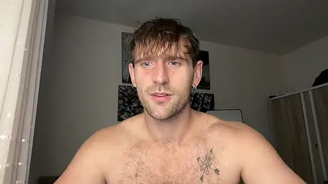 Snapshot of lukegunn chatting on March 2026 01:46:02 AM lukegunn online show from March 2026 01:46:02 AM