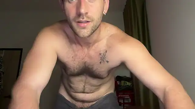 lukegunn online show from April 2026 11:02:02 PM