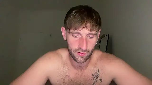 Snapshot of lukegunn chatting on July 2026 08:37:01 PM lukegunn online show from July 2026 08:37:01 PM