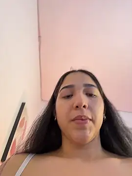 Amandanauty online show from May 2026 05:03:02 AM