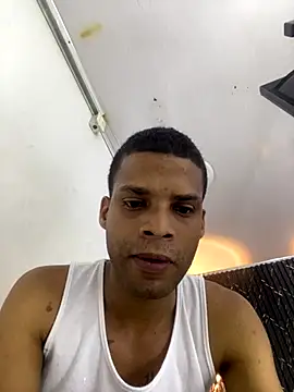 Snapshot of XWillianSmithX chatting on September 2025 06:11:02 PM XWillianSmithX online show from September 2025 06:11:02 PM