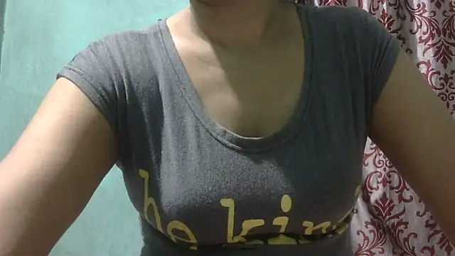 Snapshot of AVNI09- chatting on September 2025 10:49:01 AM AVNI09- online show from September 2025 10:49:01 AM