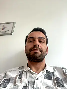 Snapshot of Emre-34 chatting on December 2025 08:41:02 AM Emre-34 online show from December 2025 08:41:02 AM