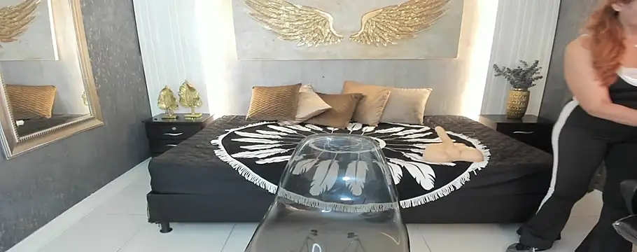 cintiagreyx online show from January 2026 11:45:02 AM