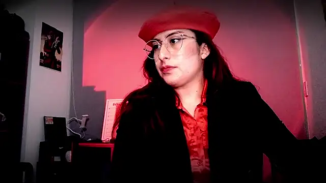 Snapshot of Scarlett_Sen chatting on December 2025 05:52:02 PM Scarlett Sen online show from December 2025 05:52:02 PM