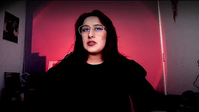 Snapshot of Scarlett_Sen chatting on December 2025 07:11:01 PM Scarlett Sen online show from December 2025 07:11:01 PM