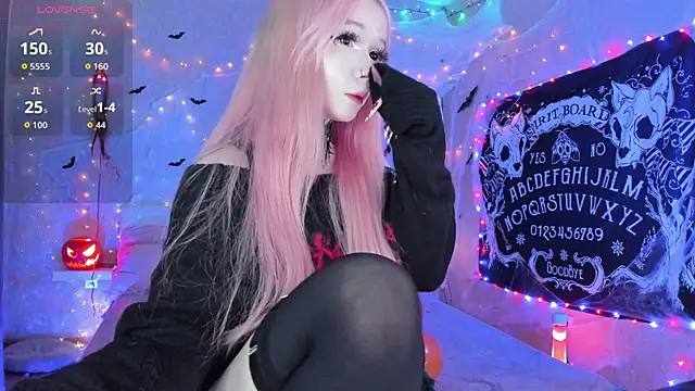 Misty Shadow online show from October 2025 10:33:02 PM