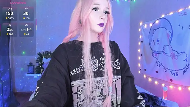 Snapshot of Misty_Shadow chatting on March 2026 10:12:01 PM Misty Shadow online show from March 2026 10:12:01 PM