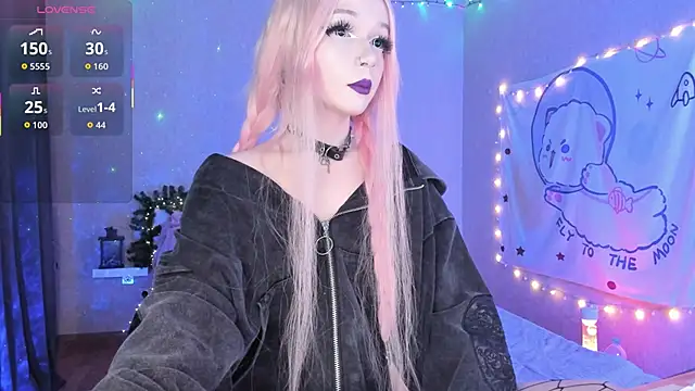 Snapshot of Misty_Shadow chatting on March 2026 10:05:02 PM Misty Shadow online show from March 2026 10:05:02 PM