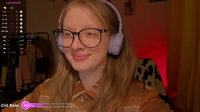 Snapshot of mollytuck chatting on January 2026 01:28:02 PM mollytuck online show from January 2026 01:28:02 PM