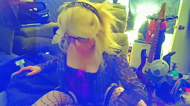 DoMeDoggyDiana online show from March 2026 08:52:01 AM