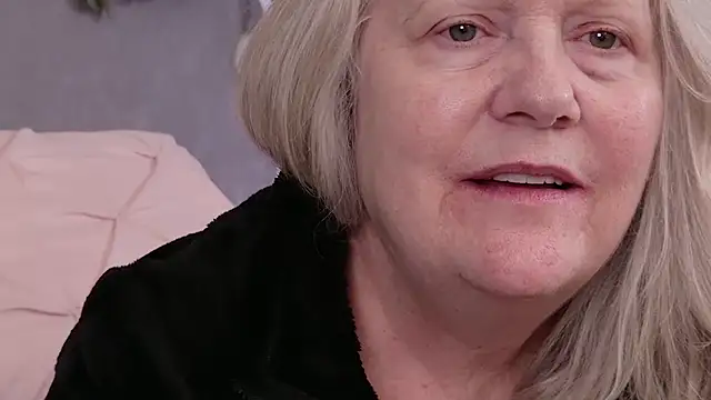 Kaitlyn Winters online show from January 2026 07:39:01 PM