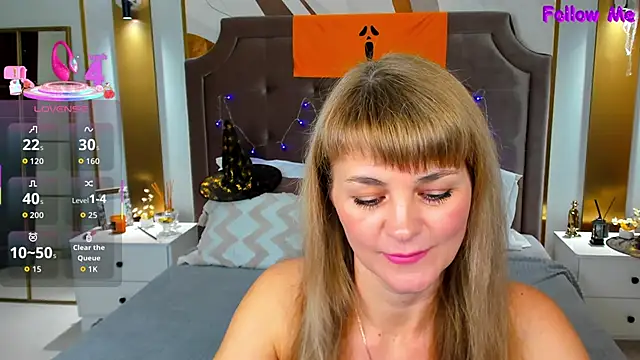 Snapshot of annasimonsj chatting on November 2025 01:08:01 AM annasimonsj online show from November 2025 01:08:01 AM